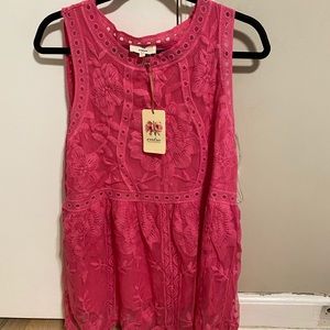Eyelet Pink tank top